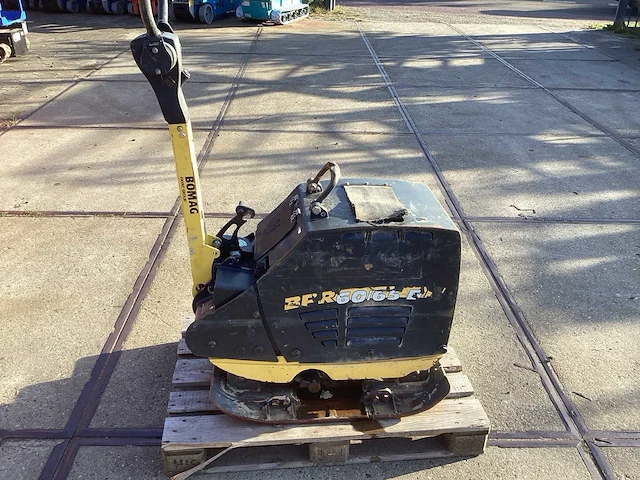 2019 bomag bpr 60/65 d/e trilplaat - afbeelding 1 van  6