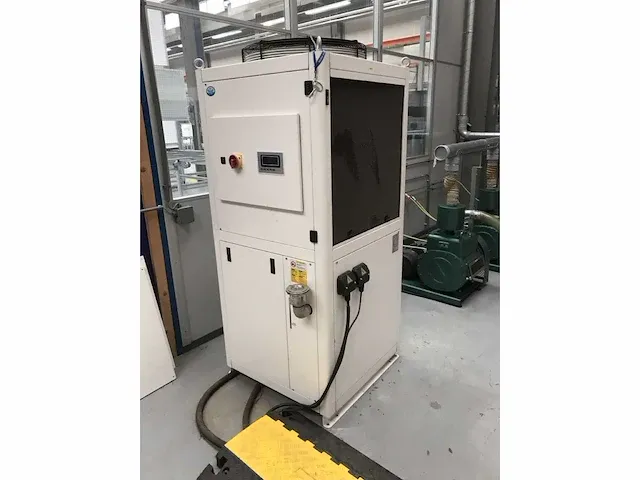 2019 boost solar laminator bsl 233360 fag stg zonnepaneel productielijn - afbeelding 4 van  43