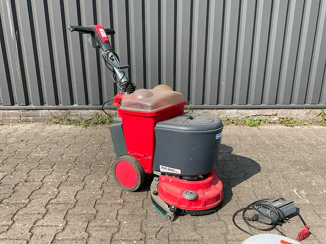 2019 cleanfix ra395 schrob-zuigmachine - afbeelding 2 van  8