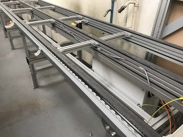 2019 conveyor sectie (3x) - afbeelding 15 van  15