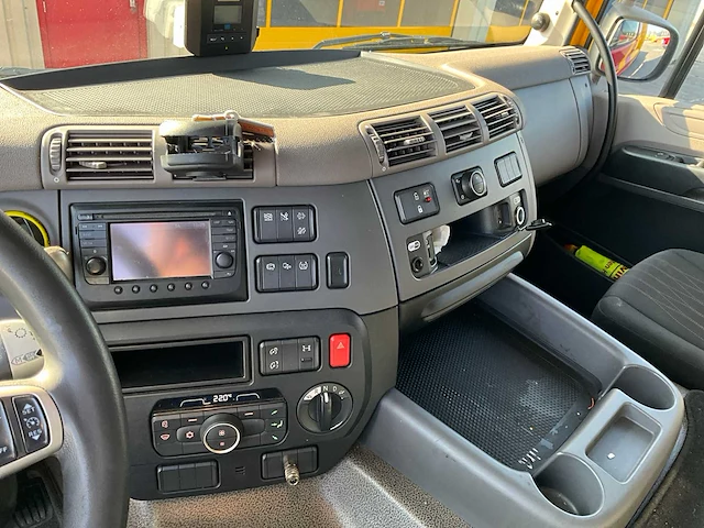 2019 daf cf 340 ft vrachtwagens - afbeelding 24 van  38