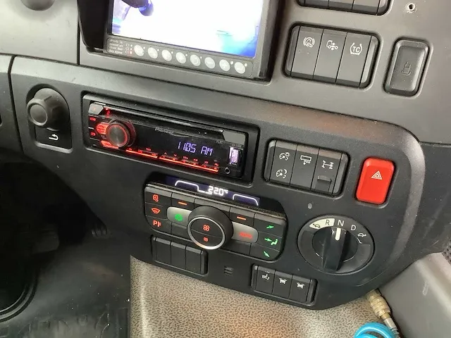 2019 daf cf 450 ft vrachtwagen - afbeelding 9 van  17