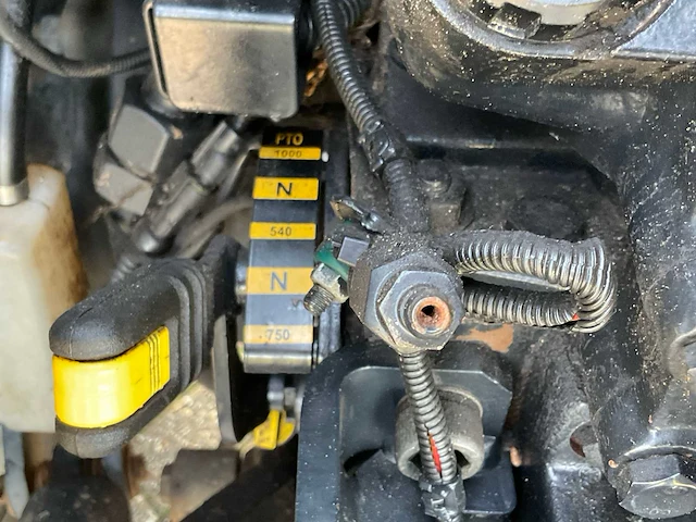 2019 deutz-fahr 5115-df ttv 4wd compacttractor - afbeelding 31 van  39