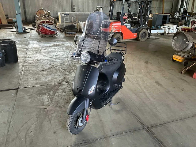 2019 djjd scooter - afbeelding 12 van  15