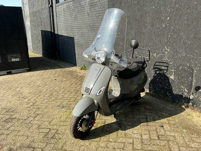 2019 djjd snorscooter scooter - afbeelding 1 van  11