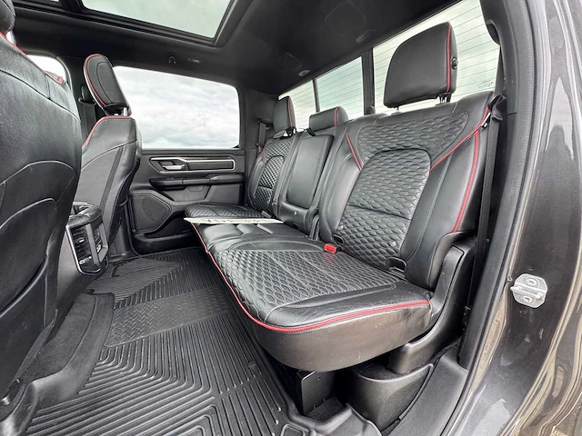 2019 dodge ram 1500 5.7 v8 4x4 cc laramie - afbeelding 8 van  18
