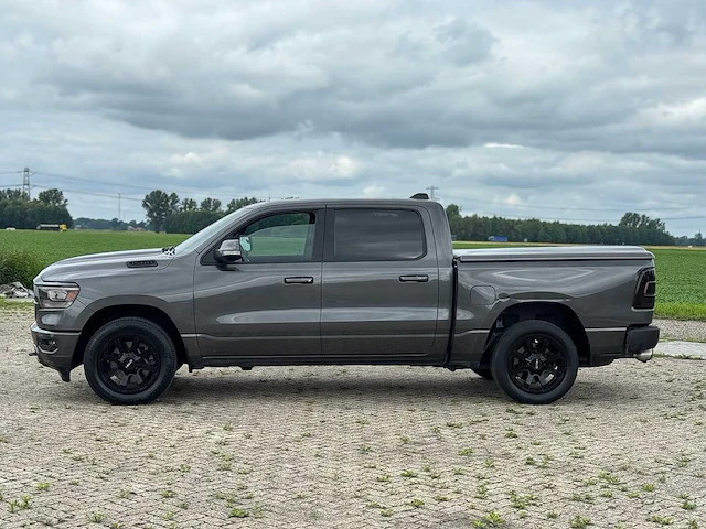 2019 dodge ram 1500 5.7 v8 4x4 cc laramie - afbeelding 11 van  18