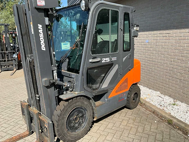 2019 doosan g25p-7 vorkheftruck - afbeelding 19 van  25