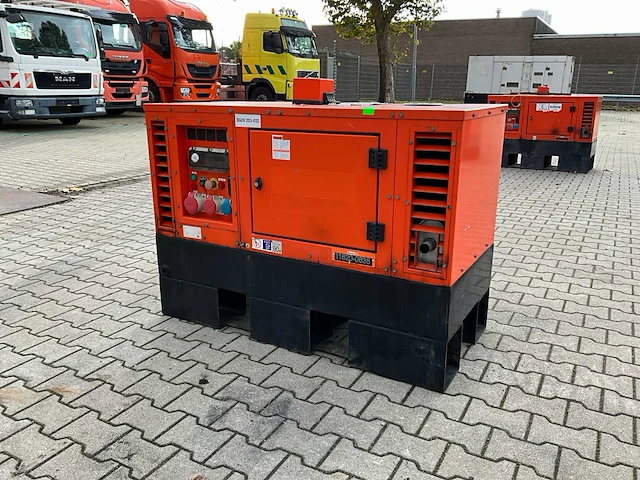 2019 europower generators eps113tde stroom aggregaat - afbeelding 1 van  12