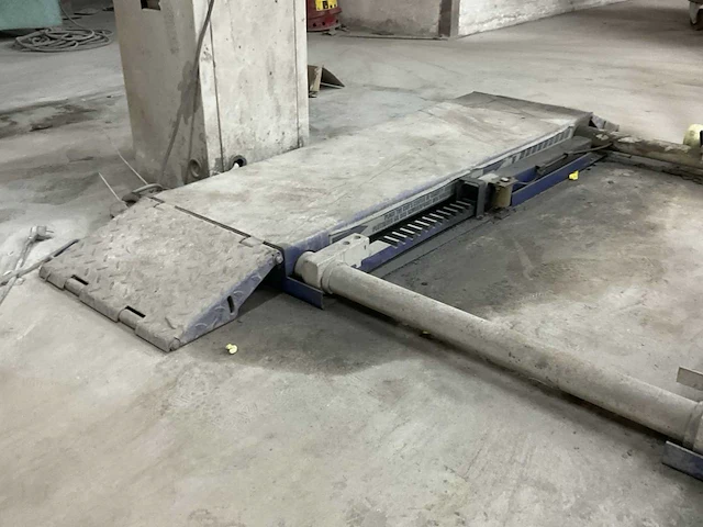 2019 falco vl30f230b schaarhefbrug - afbeelding 4 van  9