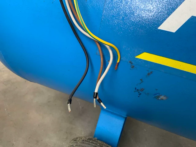 2019 falcon fa30-10 compressor met buffertank - afbeelding 2 van  10