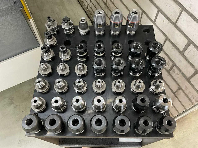 2019 fanuc robodrill d21s cnc freesmachine - afbeelding 14 van  24