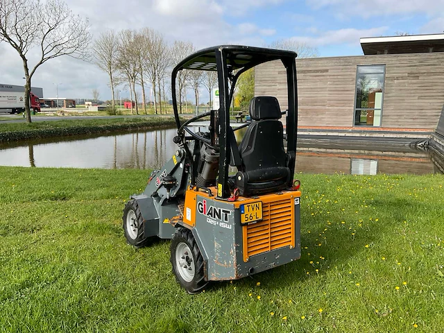 2019 giant d2545w minishovel - afbeelding 16 van  21