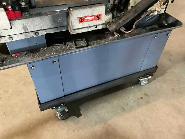 2019 hbm 712 metalen horizontale bandzaagmachine - afbeelding 11 van  11