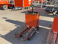 2019 hyster p2.0 elektrische palletwagen - afbeelding 1 van  8