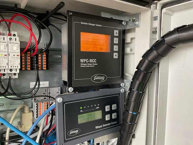 2019 infra solar 1901 off-grid/hybride energy unit 10kva/24kwh - afbeelding 15 van  38