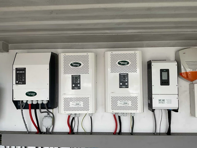 2019 infra solar 1901 off-grid/hybride energy unit 10kva/24kwh - afbeelding 16 van  38