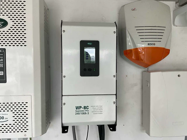 2019 infra solar 1901 off-grid/hybride energy unit 10kva/24kwh - afbeelding 20 van  38
