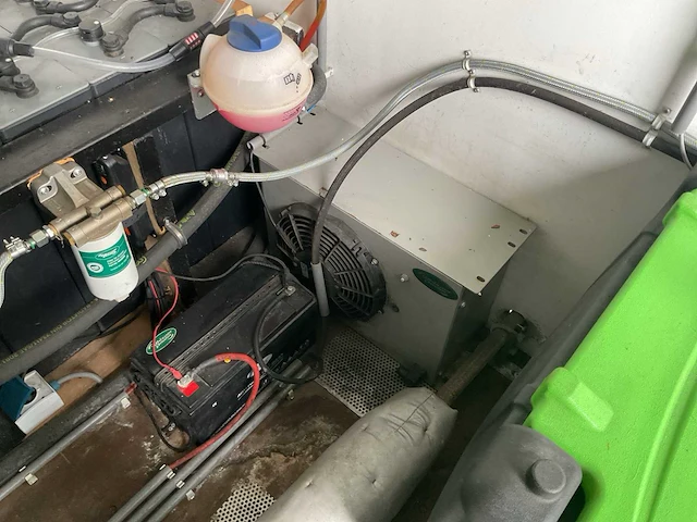 2019 infra solar 1901 off-grid/hybride energy unit 10kva/24kwh - afbeelding 28 van  38