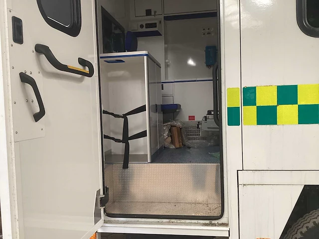 2019 iveco 55-180. 4x4 ambulance - afbeelding 6 van  24