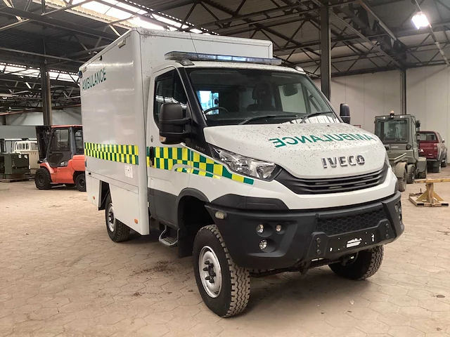 2019 iveco 55-180. 4x4 ambulance - afbeelding 12 van  24