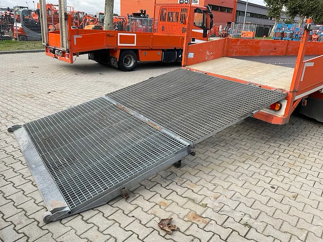 2019 iveco eurocargo 120-190 oprij vrachtwagen - afbeelding 2 van  24
