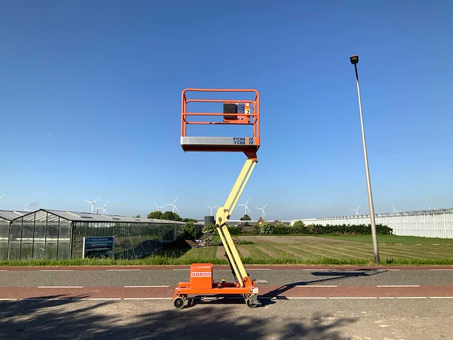 2019 jlg power tower hoogwerker - afbeelding 1 van  17