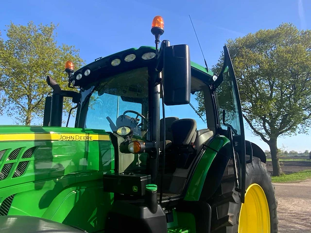 2019 john deere 6155r premium edition vierwielaangedreven landbouwtractor - afbeelding 24 van  57