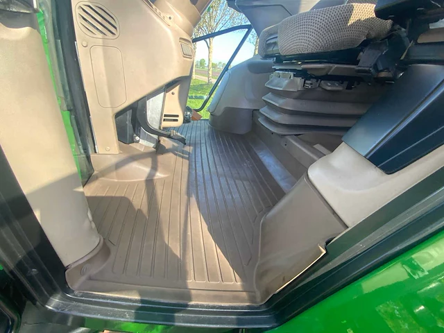 2019 john deere 6155r premium edition vierwielaangedreven landbouwtractor - afbeelding 25 van  57