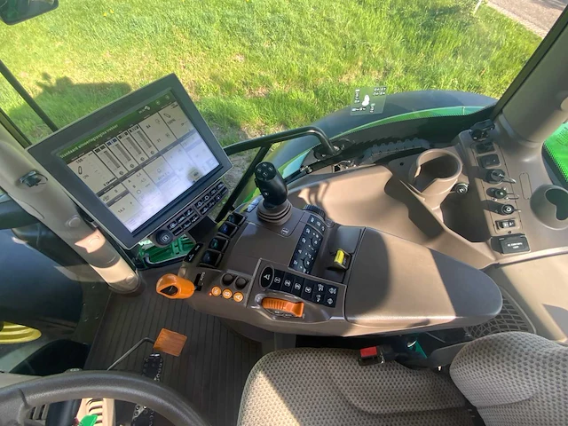 2019 john deere 6155r premium edition vierwielaangedreven landbouwtractor - afbeelding 31 van  57