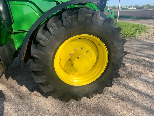 2019 john deere 6155r premium edition vierwielaangedreven landbouwtractor - afbeelding 46 van  57