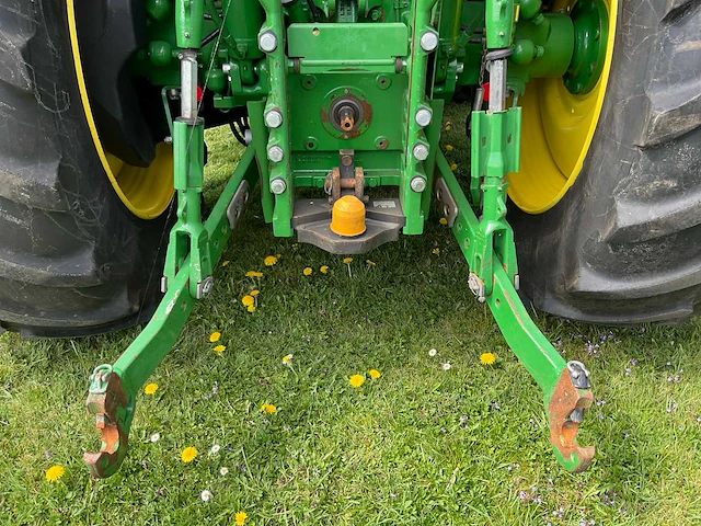 2019 john deere 6155r vierwielaangedreven landbouwtractor - afbeelding 6 van  33