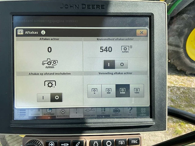 2019 john deere 6155r vierwielaangedreven landbouwtractor - afbeelding 26 van  33
