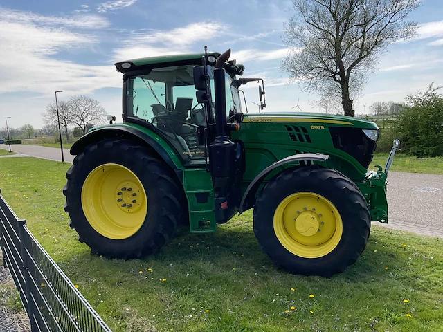 2019 john deere 6155r vierwielaangedreven landbouwtractor - afbeelding 29 van  33