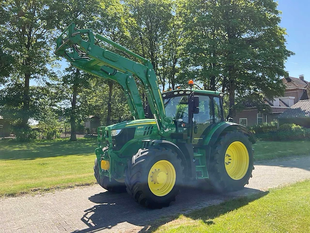 2019 john deere 6155r vierwielaangedreven landbouwtractor - afbeelding 1 van  39