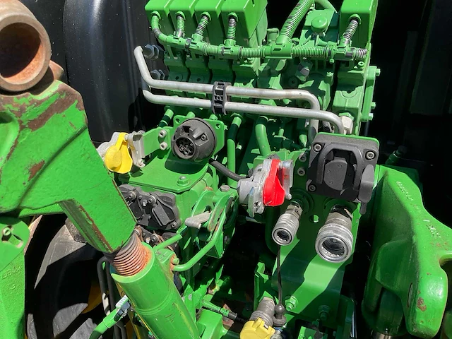 2019 john deere 6155r vierwielaangedreven landbouwtractor - afbeelding 13 van  39
