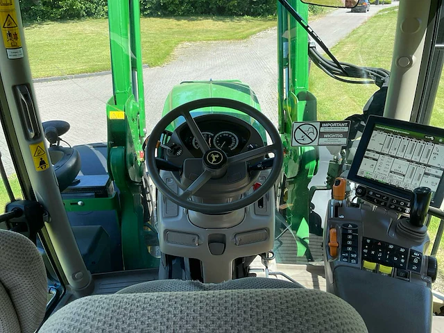 2019 john deere 6155r vierwielaangedreven landbouwtractor - afbeelding 15 van  39