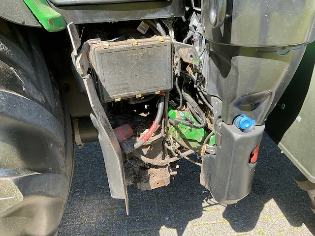 2019 john deere 6155r vierwielaangedreven landbouwtractor - afbeelding 16 van  39