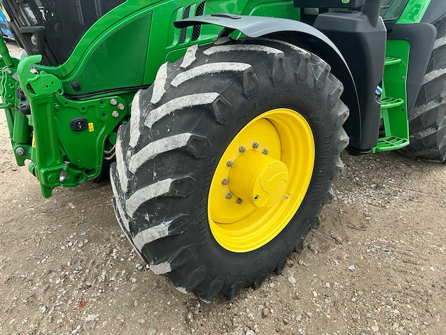 2019 john deere 6155r vierwielaangedreven landbouwtractor - afbeelding 11 van  30