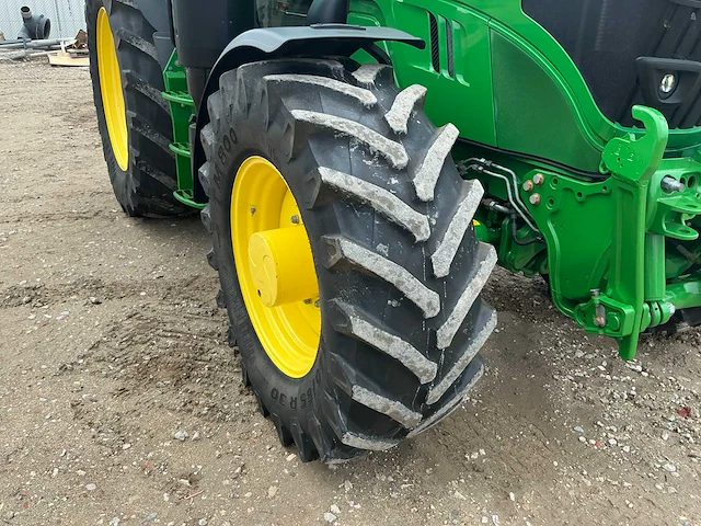 2019 john deere 6155r vierwielaangedreven landbouwtractor - afbeelding 13 van  30