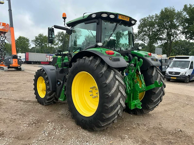 2019 john deere 6155r vierwielaangedreven landbouwtractor - afbeelding 25 van  30