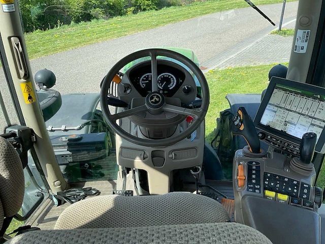 2019 john deere 6175r ultimate edition vierwielaangedreven landbouwtractor - afbeelding 17 van  38