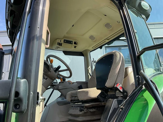 2019 john deere 6175r ultimate edition vierwielaangedreven landbouwtractor - afbeelding 19 van  38