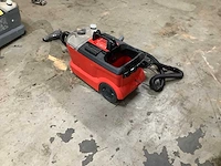 2019 karcher puzzi10/2 schoonmaakapparaat - afbeelding 4 van  4