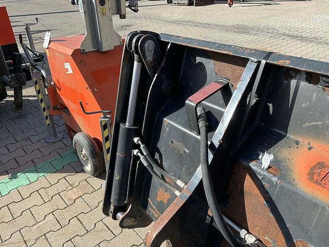 2019 komatsu 42u-70-32210xc schepbak - afbeelding 6 van  7