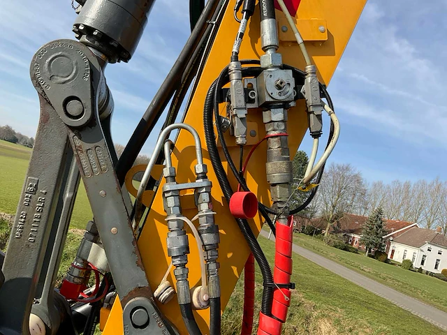 2019 liebherr a914 compact litronic banden graafmachine - afbeelding 13 van  47