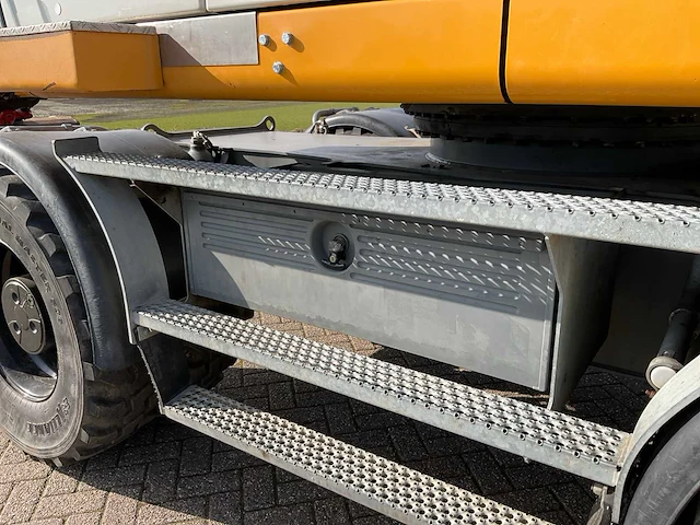 2019 liebherr a914 compact litronic banden graafmachine - afbeelding 21 van  47