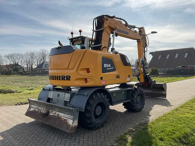 2019 liebherr a914 compact litronic banden graafmachine - afbeelding 37 van  40