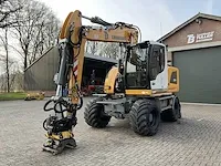 2019 liebherr a914 litronic banden graafmachine - afbeelding 1 van  28