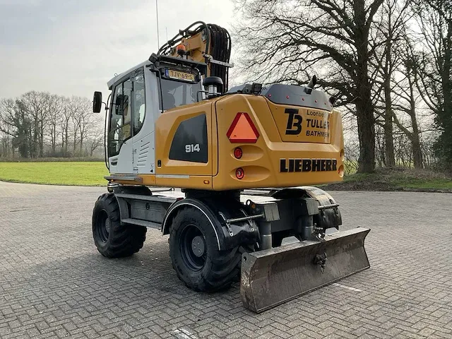 2019 liebherr a914 litronic banden graafmachine - afbeelding 12 van  28